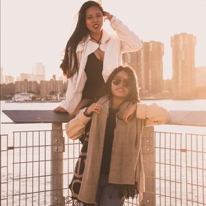 Meet your Posher, Adriana